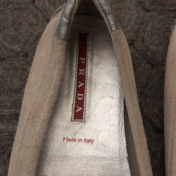 Prada cream and silver moccasin flats 9.5 gently used. - Picture 4 of 8